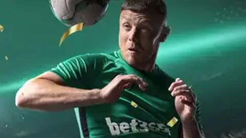 詹皇38分西帝23分 湖人伤员多仍击败开拓者